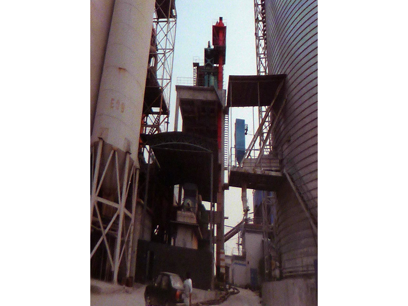 NSE400m2高速板链提升机